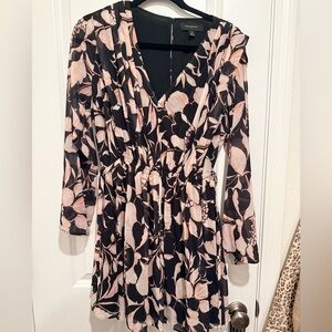 Banana Republic Black and Pink Long Sleeve Dress